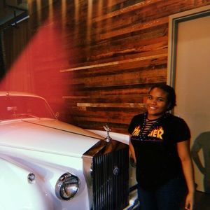 Meet your Posher, Jonquil